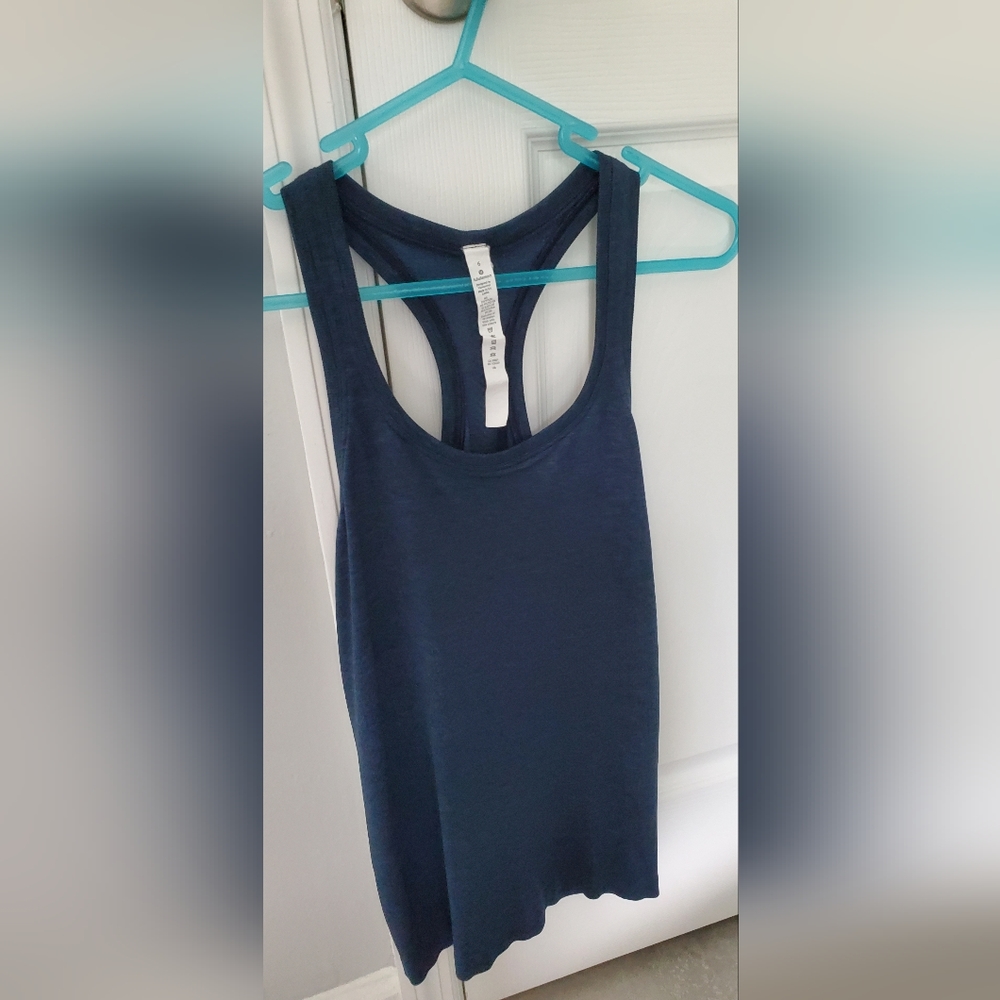 Lululemon swiftly tank top. Ink Blue/ true navy
